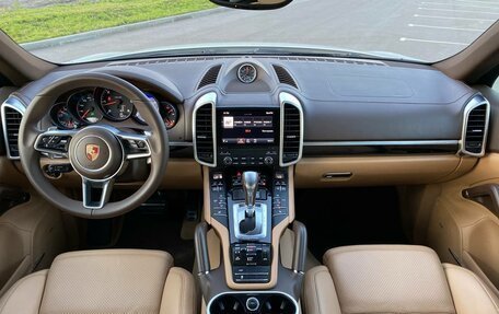 Porsche Cayenne III, 2017 год, 3 950 000 рублей, 8 фотография