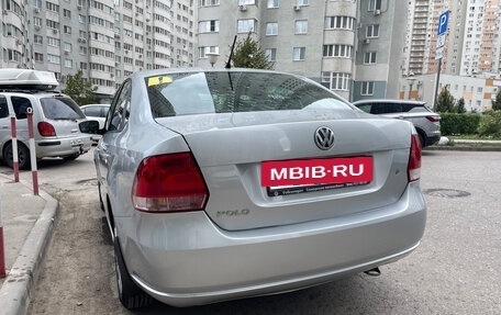 Volkswagen Polo VI (EU Market), 2013 год, 950 000 рублей, 7 фотография