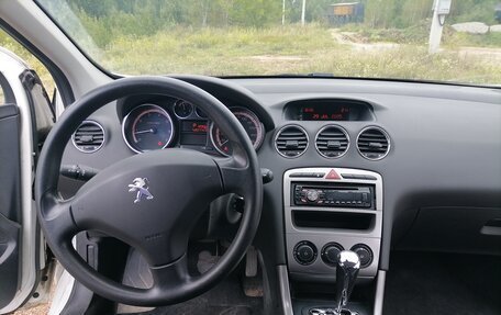 Peugeot 308 II, 2011 год, 585 000 рублей, 8 фотография