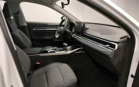 Geely Emgrand, 2024 год, 2 243 990 рублей, 5 фотография