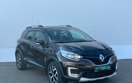 Renault Kaptur I рестайлинг, 2018 год, 1 425 000 рублей, 4 фотография