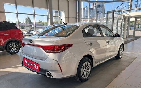 KIA Rio IV, 2021 год, 1 737 000 рублей, 9 фотография