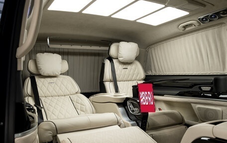 Mercedes-Benz V-Класс, 2024 год, 27 200 000 рублей, 15 фотография