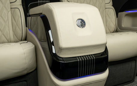 Mercedes-Benz V-Класс, 2024 год, 27 200 000 рублей, 33 фотография