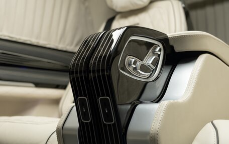 Mercedes-Benz V-Класс, 2024 год, 27 200 000 рублей, 40 фотография