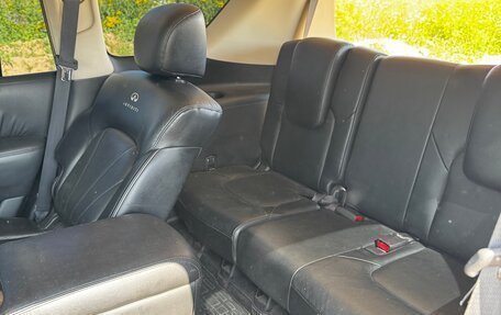 Infiniti QX56, 2010 год, 1 690 000 рублей, 12 фотография