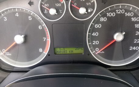 Ford Focus II рестайлинг, 2005 год, 470 000 рублей, 14 фотография