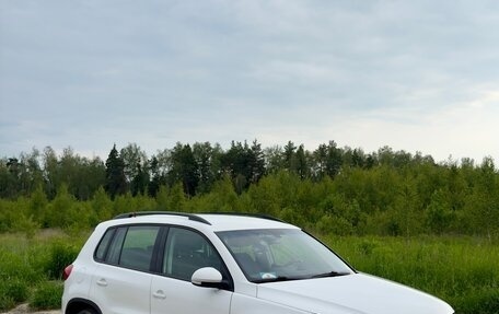 Volkswagen Tiguan I, 2012 год, 1 120 000 рублей, 2 фотография