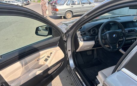 BMW 5 серия, 2012 год, 1 800 000 рублей, 12 фотография