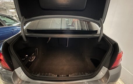 BMW 5 серия, 2012 год, 1 800 000 рублей, 19 фотография