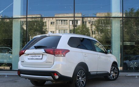 Mitsubishi Outlander III рестайлинг 3, 2018 год, 2 030 000 рублей, 5 фотография