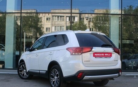 Mitsubishi Outlander III рестайлинг 3, 2018 год, 2 030 000 рублей, 7 фотография