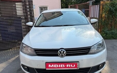 Volkswagen Jetta VI, 2013 год, 1 050 000 рублей, 1 фотография