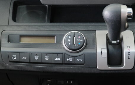 Honda Freed I, 2012 год, 1 029 000 рублей, 18 фотография
