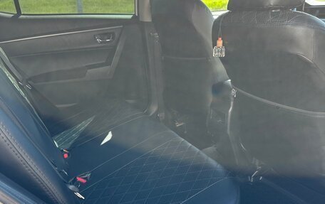 Toyota Corolla, 2015 год, 1 460 000 рублей, 10 фотография