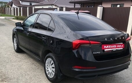 Skoda Rapid II, 2020 год, 1 300 000 рублей, 3 фотография