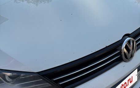 Volkswagen Jetta VI, 2013 год, 1 050 000 рублей, 2 фотография