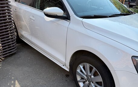 Volkswagen Jetta VI, 2013 год, 1 050 000 рублей, 3 фотография