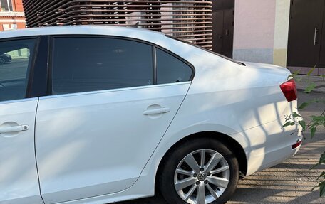 Volkswagen Jetta VI, 2013 год, 1 050 000 рублей, 6 фотография