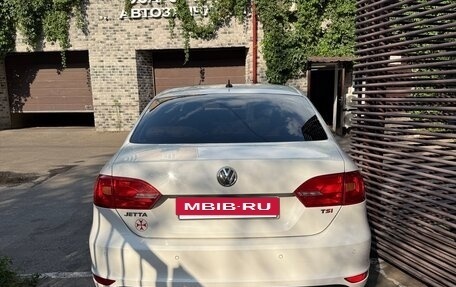 Volkswagen Jetta VI, 2013 год, 1 050 000 рублей, 7 фотография