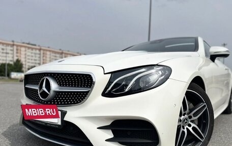 Mercedes-Benz E-Класс, 2019 год, 4 900 000 рублей, 12 фотография