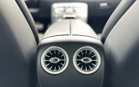 Mercedes-Benz E-Класс, 2019 год, 4 900 000 рублей, 16 фотография