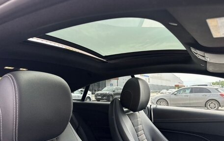 Mercedes-Benz E-Класс, 2019 год, 4 900 000 рублей, 23 фотография