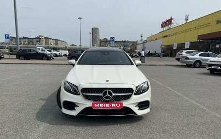Mercedes-Benz E-Класс, 2019 год, 4 900 000 рублей, 11 фотография