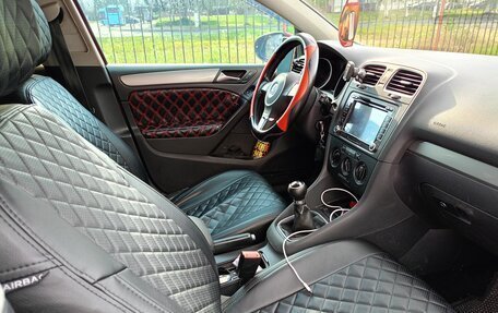 Volkswagen Golf VI, 2011 год, 800 000 рублей, 8 фотография