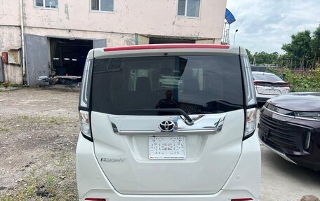 Toyota Roomy I, 2022 год, 1 400 000 рублей, 10 фотография