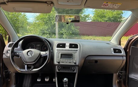 Volkswagen Polo VI (EU Market), 2016 год, 1 200 000 рублей, 10 фотография
