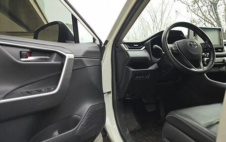 Toyota RAV4, 2022 год, 2 570 999 рублей, 6 фотография