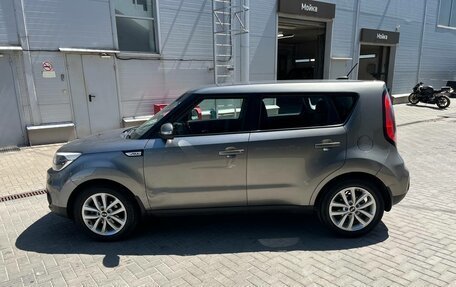 KIA Soul II рестайлинг, 2017 год, 1 499 990 рублей, 8 фотография