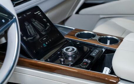 Cadillac Escalade V, 2025 год, 19 990 000 рублей, 21 фотография