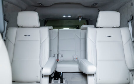 Cadillac Escalade V, 2025 год, 19 990 000 рублей, 32 фотография