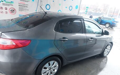 KIA Rio III рестайлинг, 2014 год, 700 000 рублей, 3 фотография