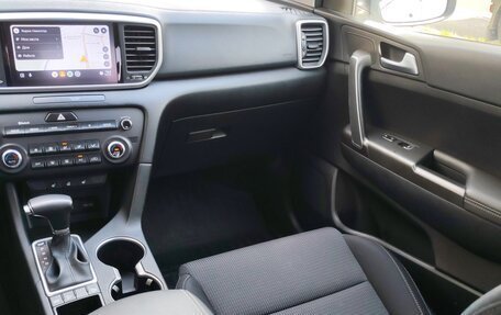 KIA Sportage IV рестайлинг, 2021 год, 2 950 000 рублей, 32 фотография