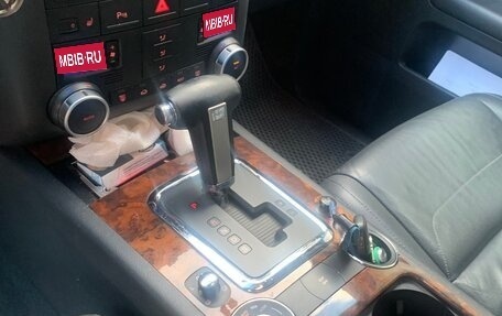 Volkswagen Touareg III, 2007 год, 1 050 000 рублей, 1 фотография