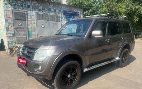 Mitsubishi Pajero IV, 2012 год, 2 100 000 рублей, 1 фотография