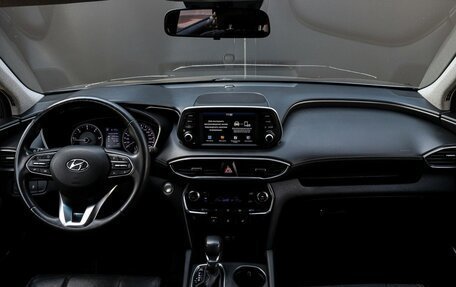 Hyundai Santa Fe IV, 2018 год, 2 550 000 рублей, 11 фотография