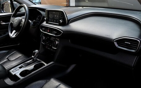 Hyundai Santa Fe IV, 2018 год, 2 550 000 рублей, 9 фотография
