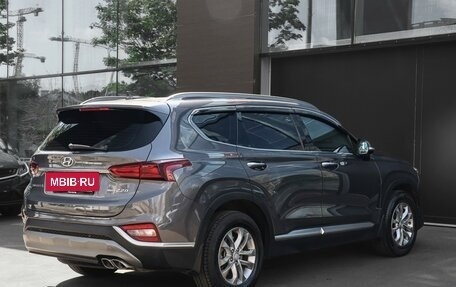 Hyundai Santa Fe IV, 2018 год, 2 550 000 рублей, 5 фотография