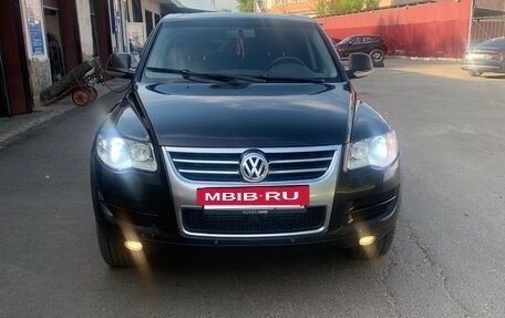 Volkswagen Touareg III, 2007 год, 1 050 000 рублей, 6 фотография