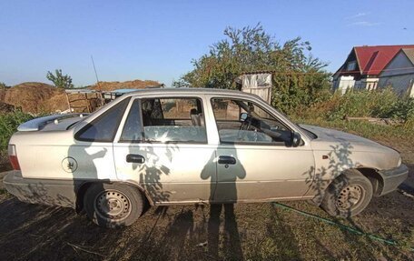 Daewoo Nexia I рестайлинг, 1998 год, 107 000 рублей, 4 фотография