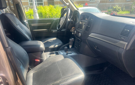Mitsubishi Pajero IV, 2012 год, 2 100 000 рублей, 9 фотография