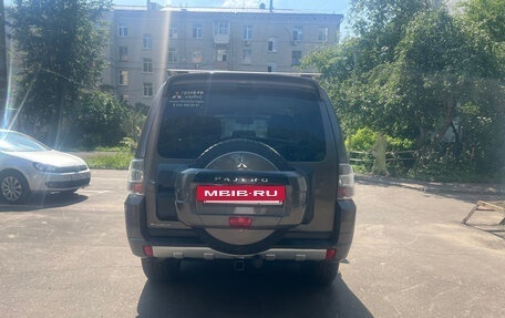 Mitsubishi Pajero IV, 2012 год, 2 100 000 рублей, 15 фотография