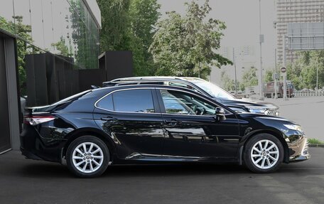 Toyota Camry, 2021 год, 3 197 000 рублей, 4 фотография
