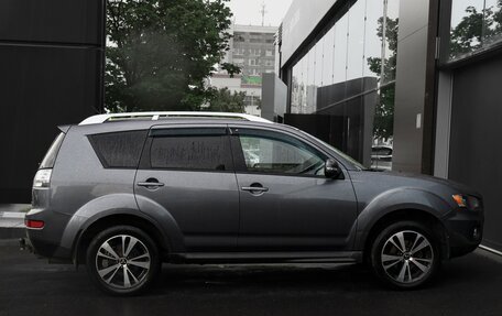 Mitsubishi Outlander III рестайлинг 3, 2010 год, 1 030 000 рублей, 4 фотография