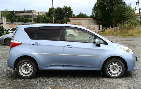 Toyota Ractis II, 2010 год, 750 000 рублей, 3 фотография