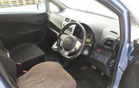 Toyota Ractis II, 2010 год, 750 000 рублей, 9 фотография